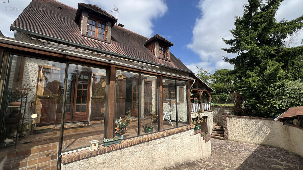 Maison à VILLIERS-SAINT-FREDERIC