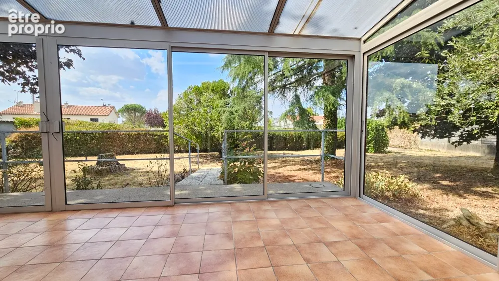 Maison 89 m² à Echire  - photo 4