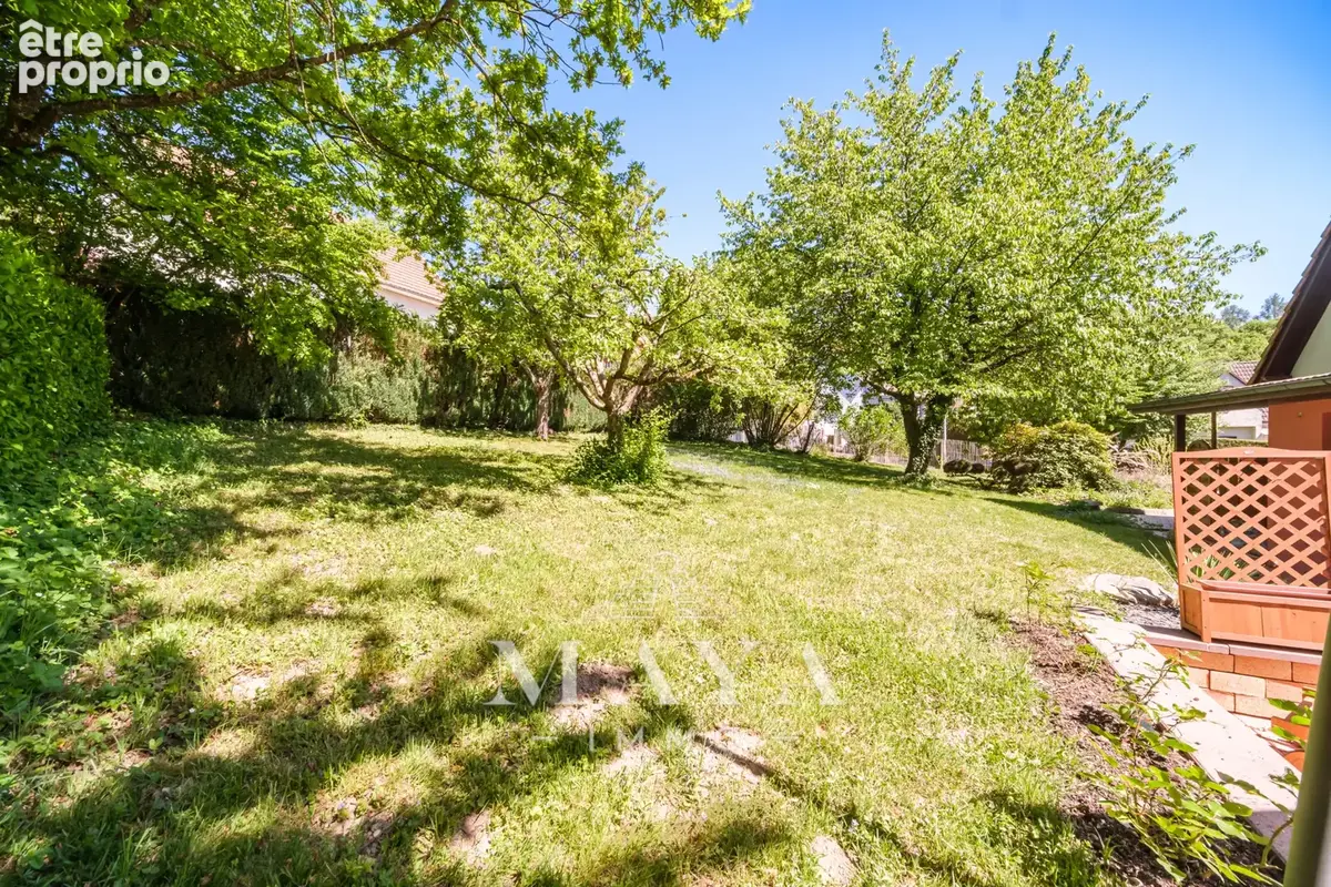 HIRSINGUE, maison de 186m2 sur 12.59 ares avec piscine - photo 4