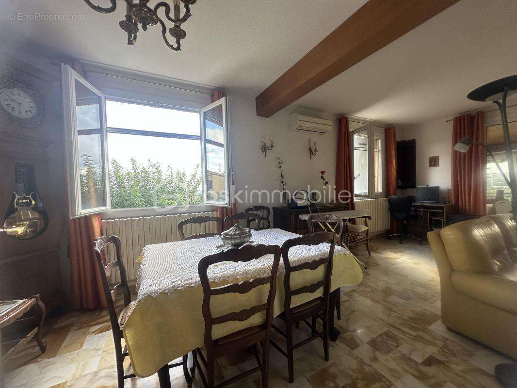Villa spacieuse au cœur d'Alès dans les hauteurs nous offrant une vue panoramique - photo 23