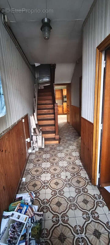 Maison en brique de 98 m2 à Rénover - photo 2