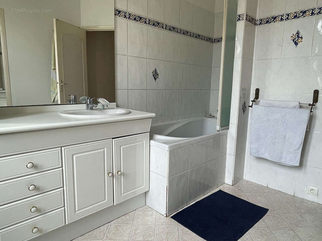 Appartement à AMAGNE