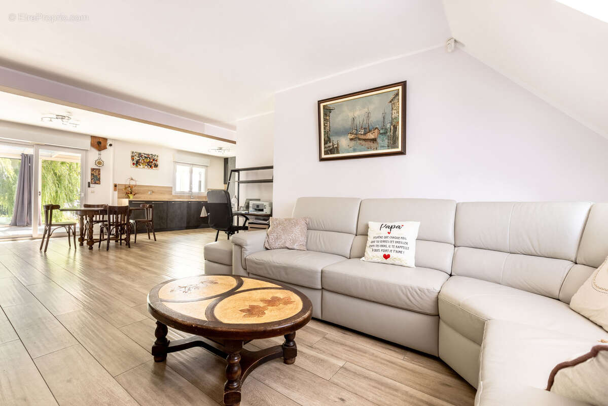 Maison à MESNIL-SAINT-LAURENT