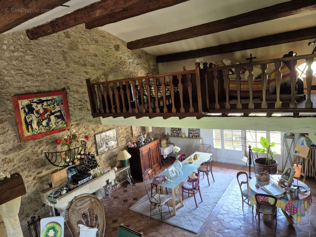 Maison à PEZENAS