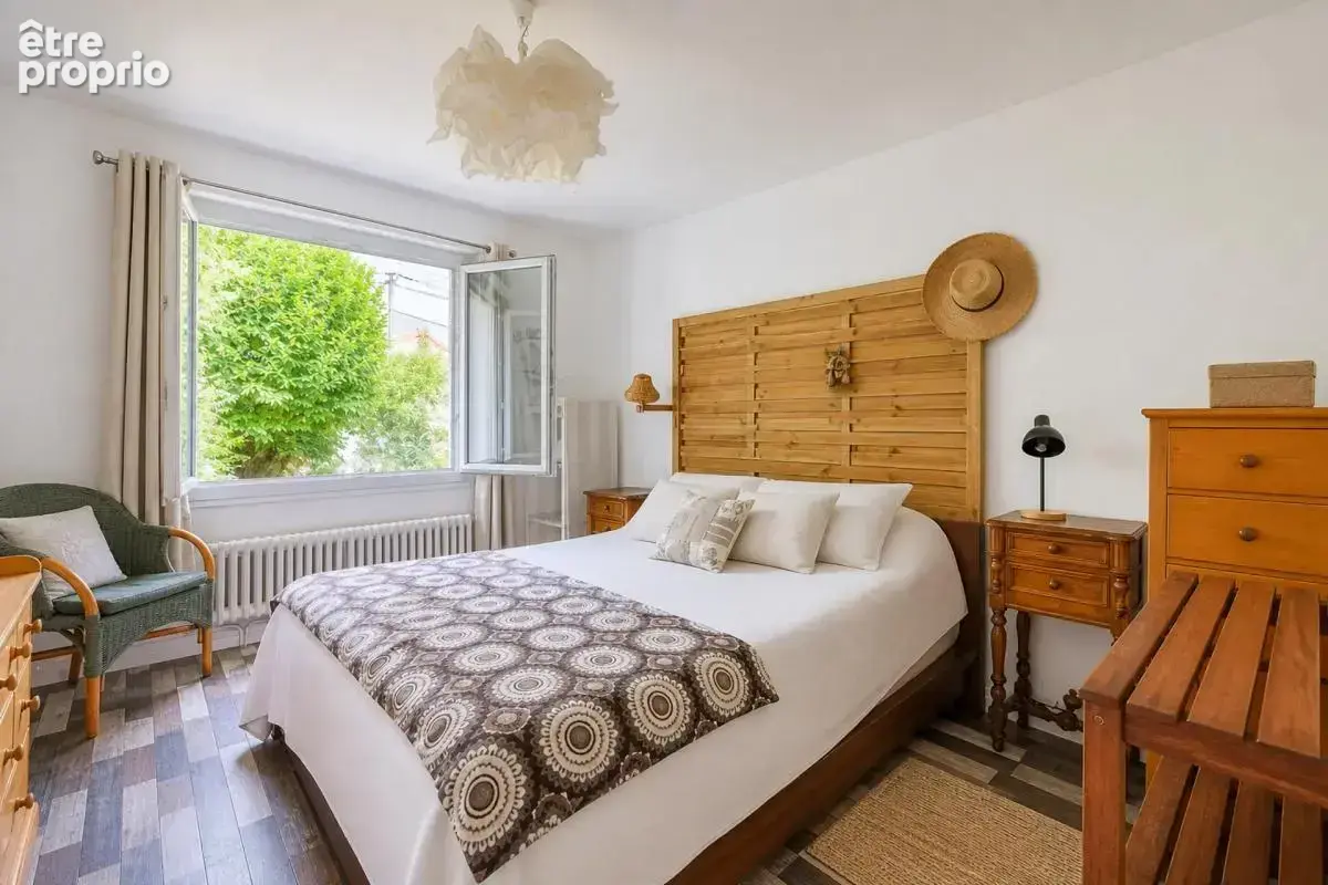 Maison de 13 pièces de 325 m² à Athis-Mons - photo 9