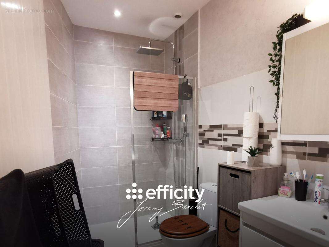 Appartement à COULON