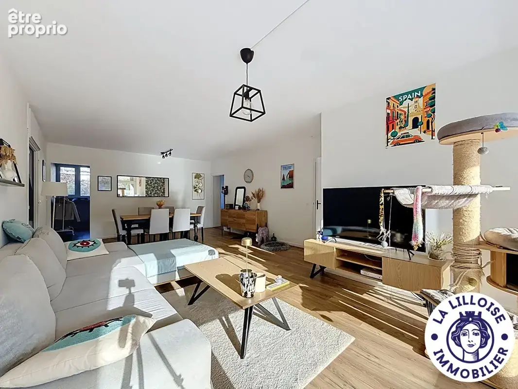 Photo Appartement à Croix au prix de 240 000€