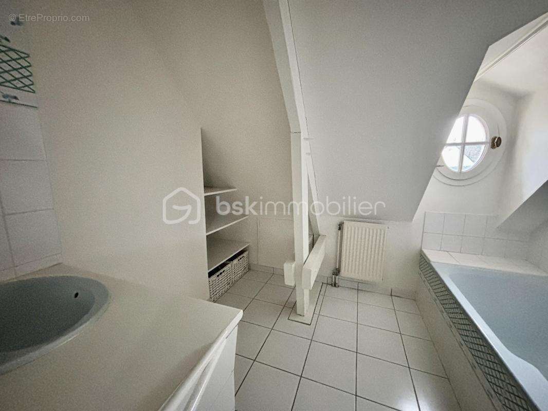 Maison à BALLAN-MIRE