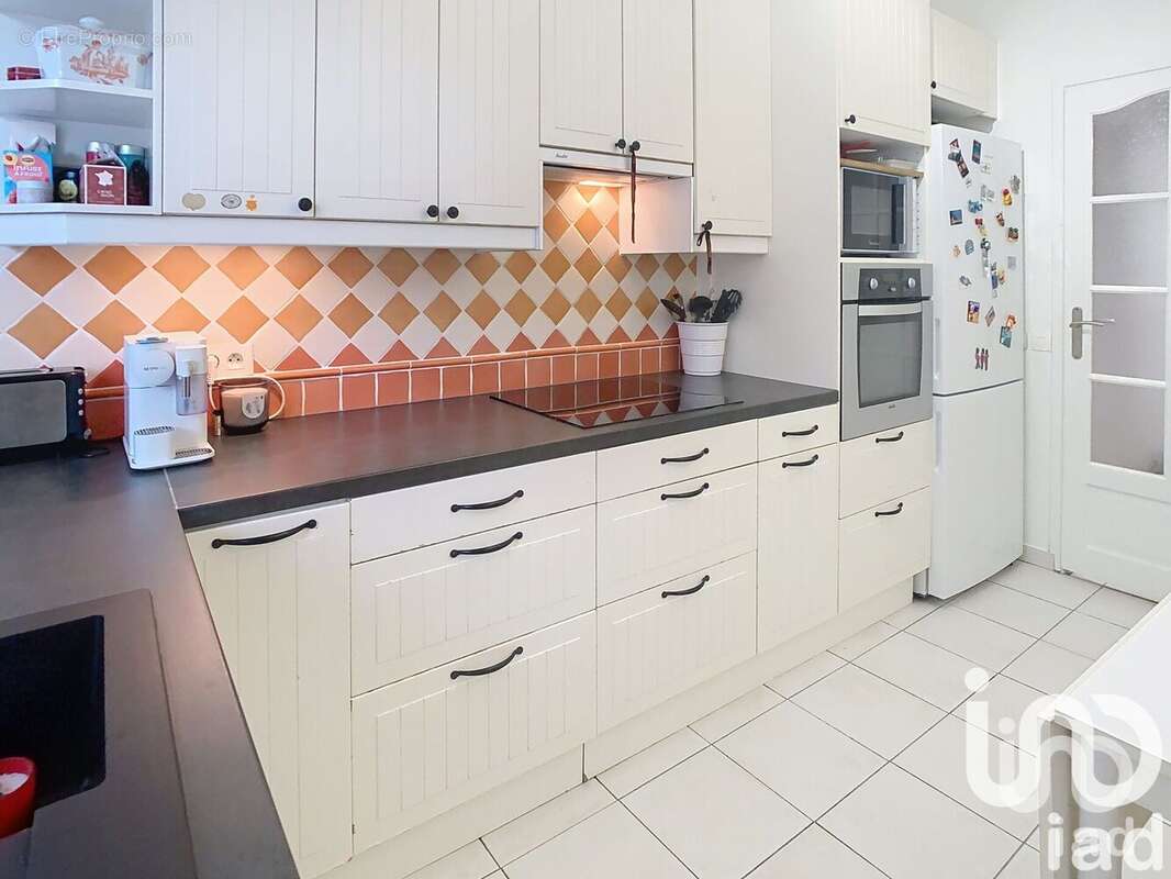 Photo 9 - Appartement à MARNES-LA-COQUETTE