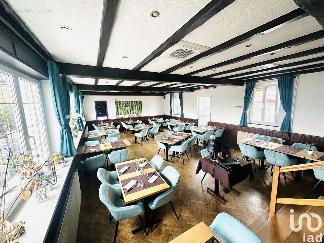 Photo 7 - Commerce à CERNAY