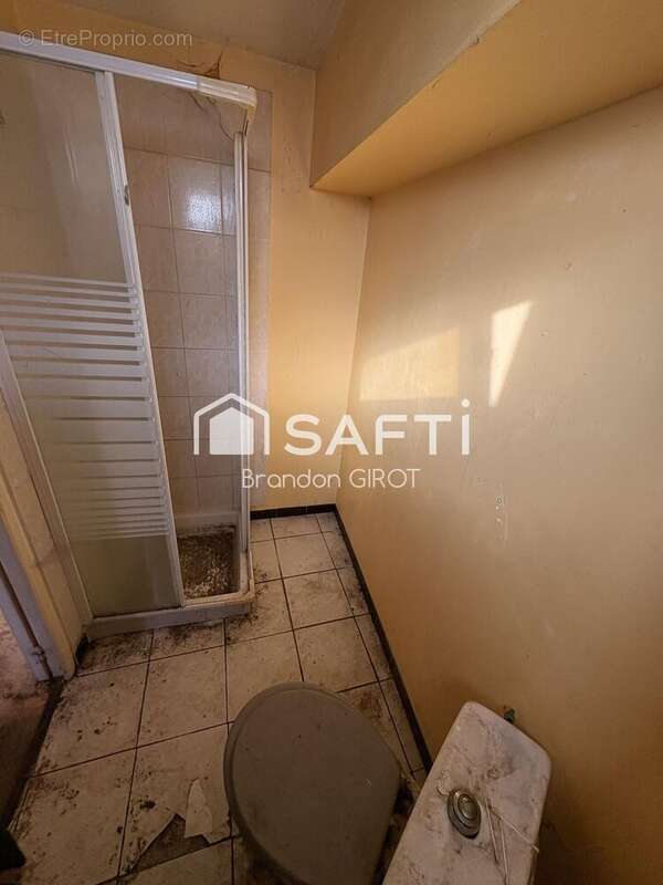 Photo 8 - Maison à LE VIGEANT