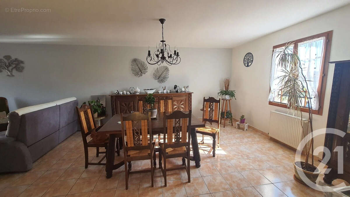 Maison à CORVOL-L'ORGUEILLEUX