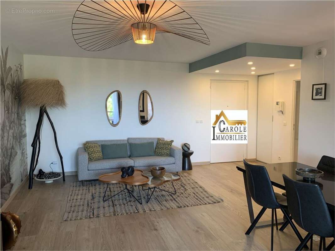 Appartement 65 m² à Mandelieu-La-Napoule  - photo 2