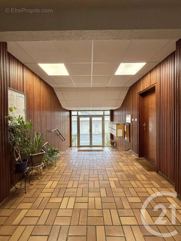 Appartement à MOULINS