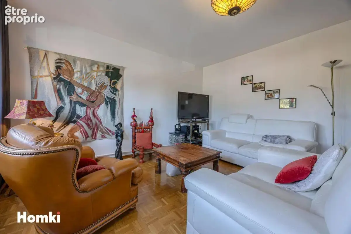 Aix-les-Bains – Appartement de 103 m² rénové avec soin, ascenseur et stationnement - photo 6