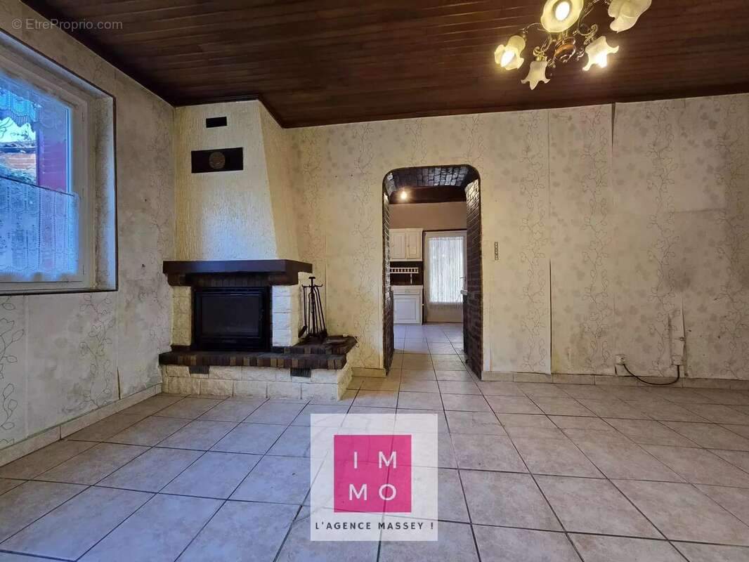 Appartement à VIC-EN-BIGORRE