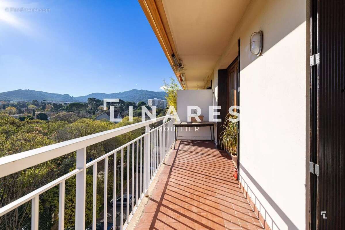 Appartement à MARSEILLE-9E