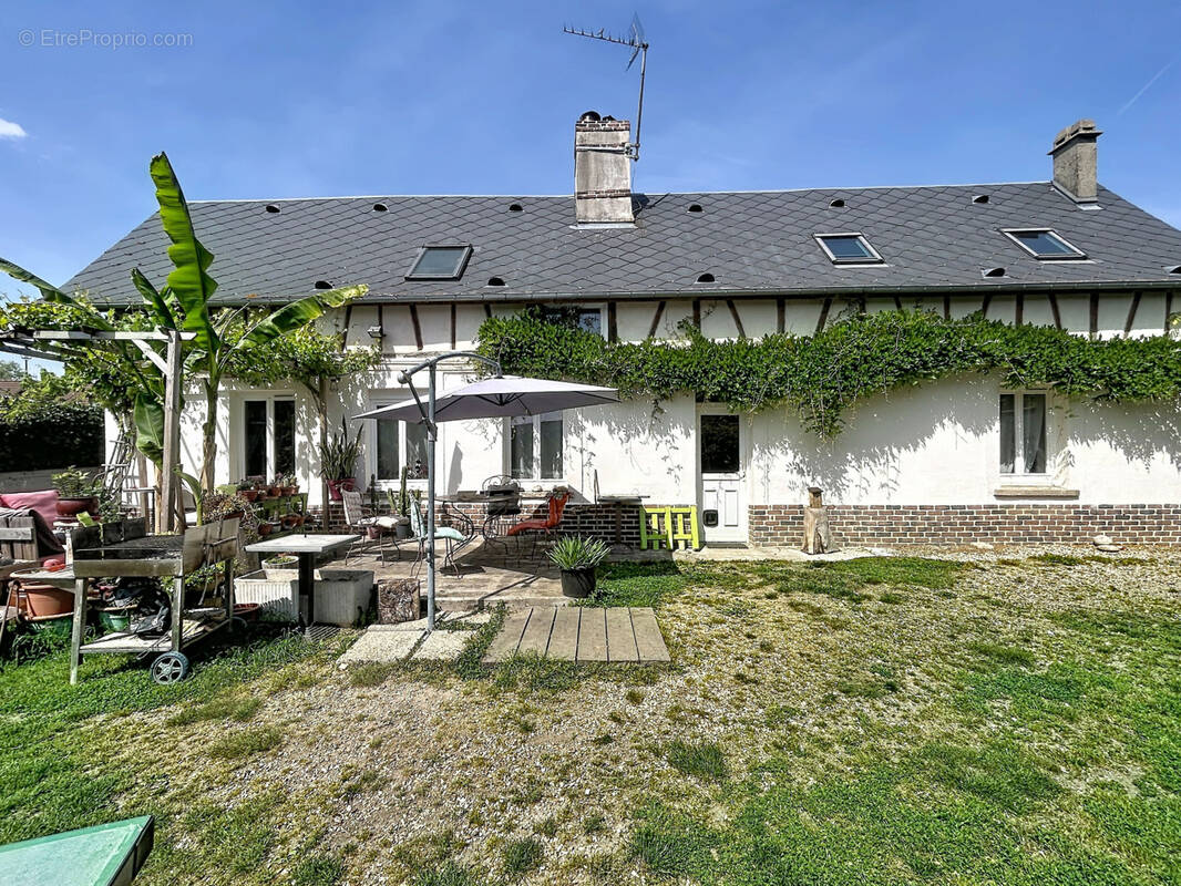 Maison à ETREPAGNY