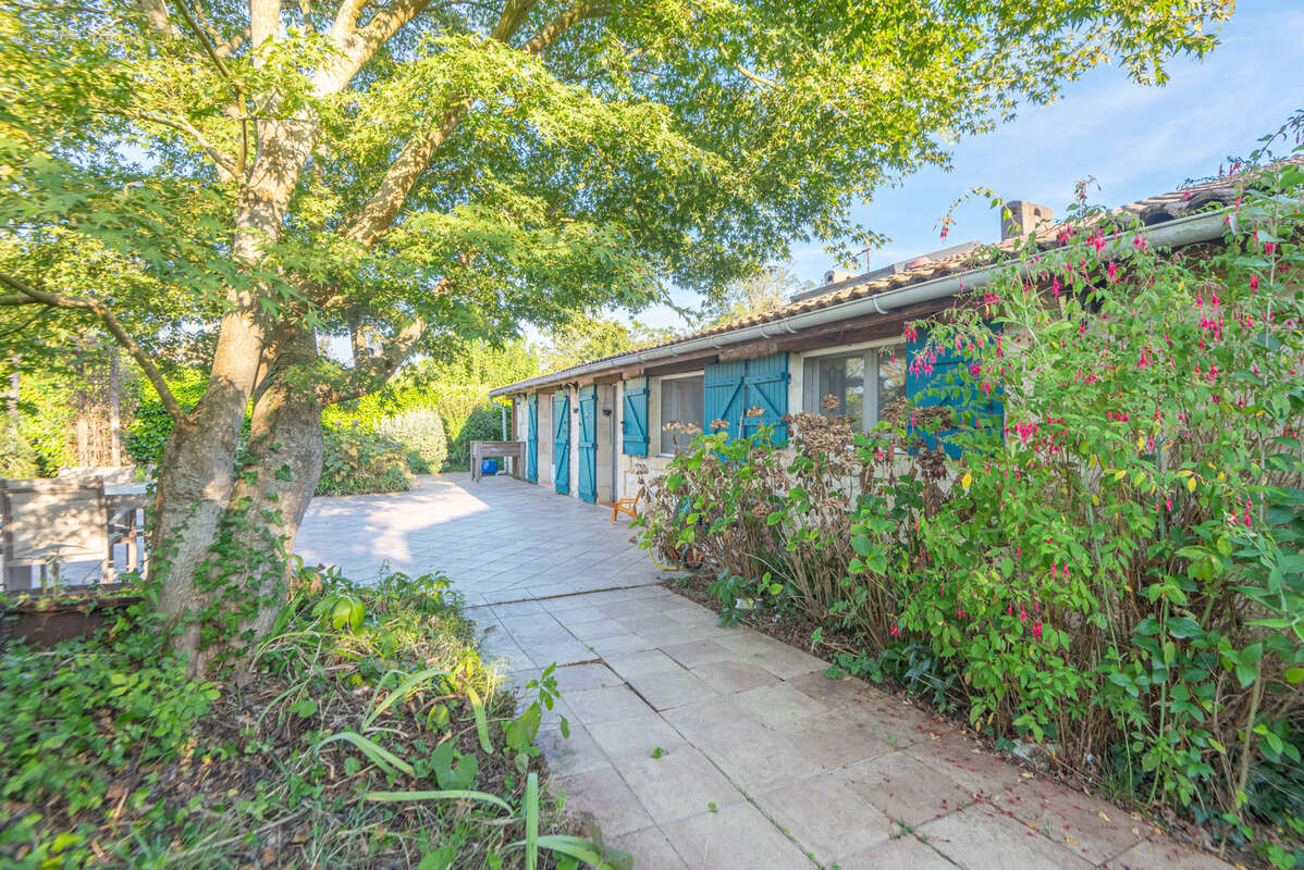 Maison à LIGNAN-DE-BORDEAUX