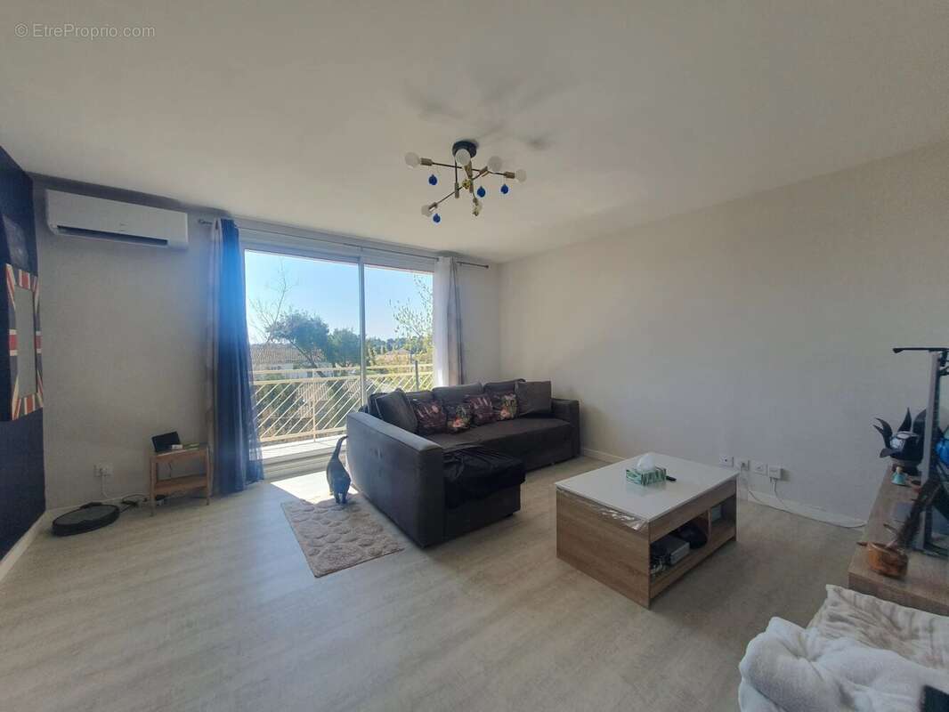 Appartement à VEDENE