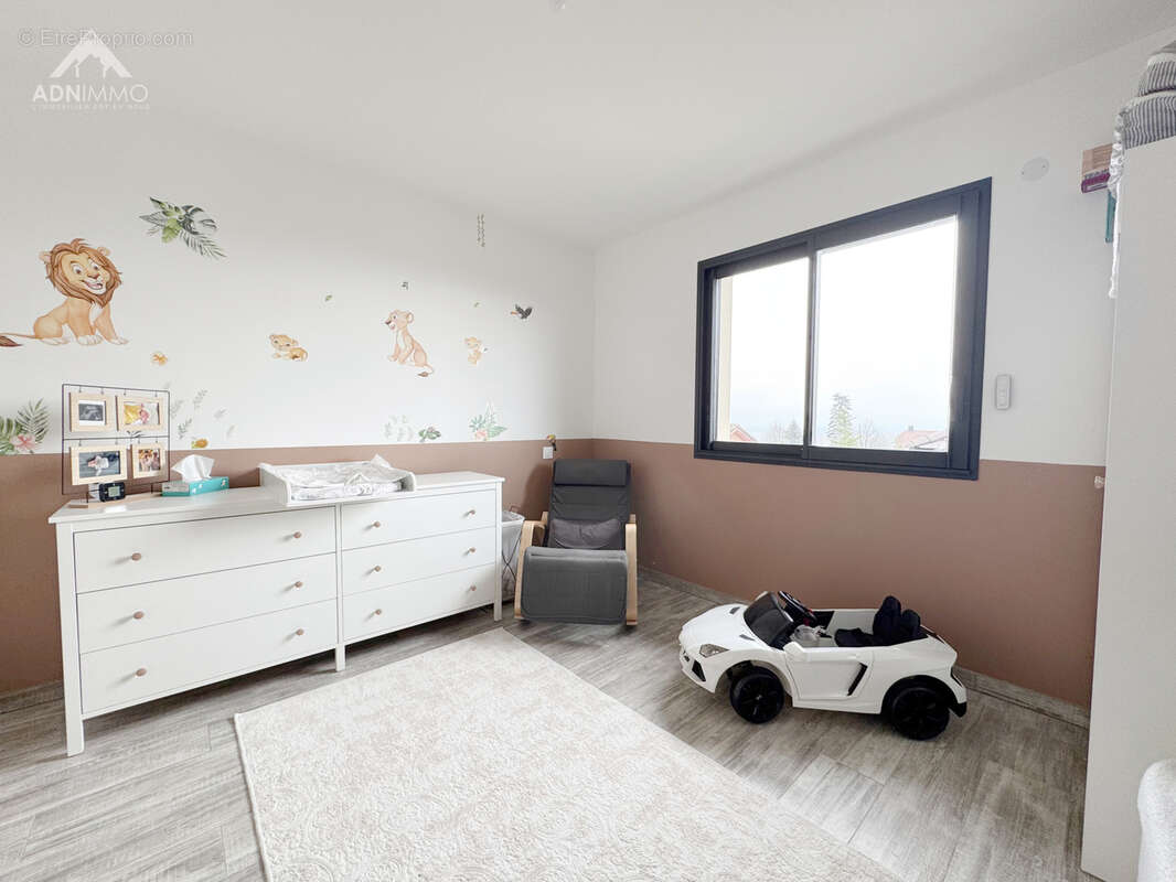 Maison 5 Pièces 115 m2 - photo 10