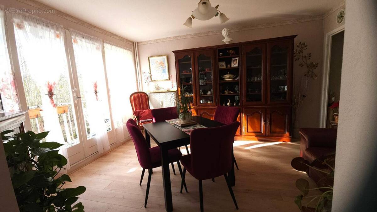 Appartement à BAR-SUR-SEINE
