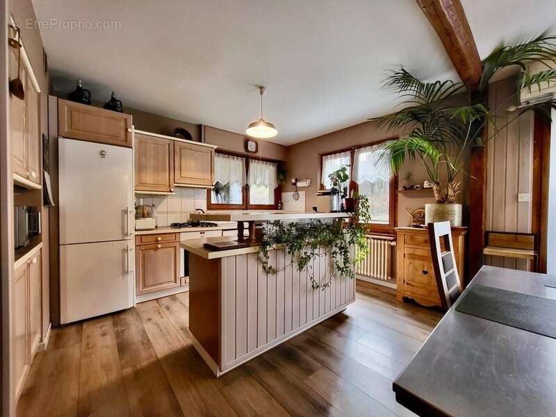 Appartement à EVIAN-LES-BAINS