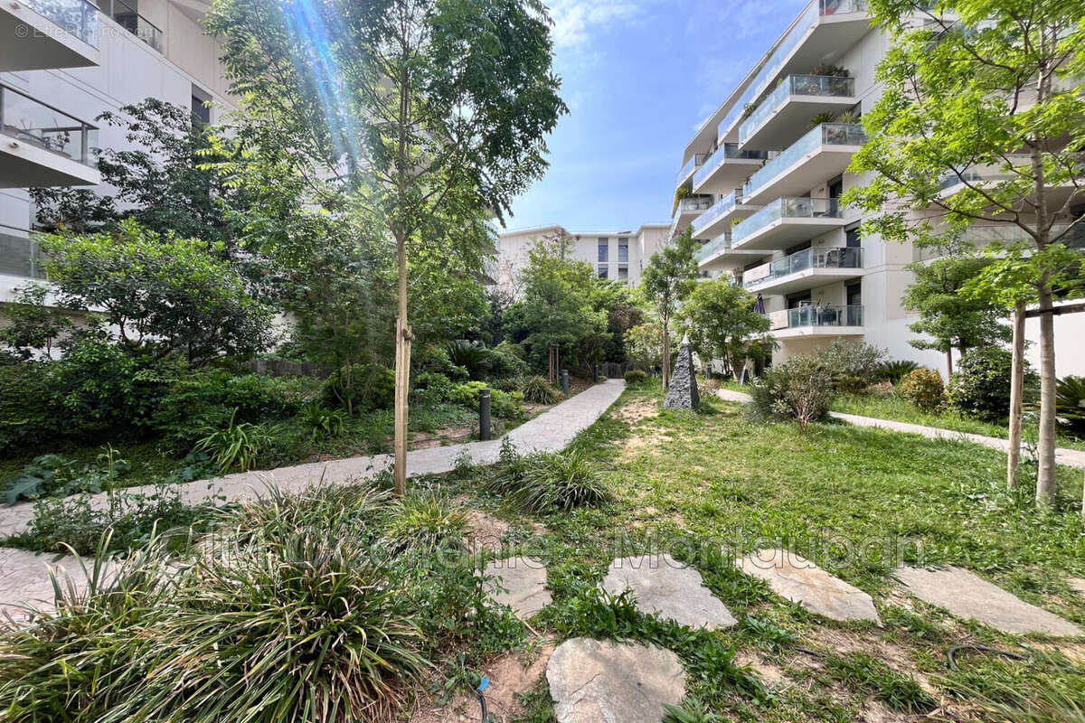 Appartement à CASTELNAU-LE-LEZ