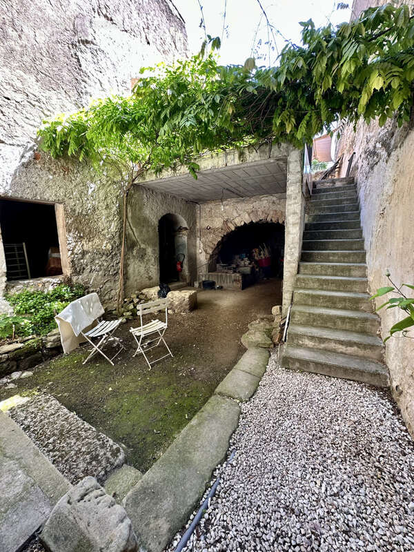 Maison à FABREZAN