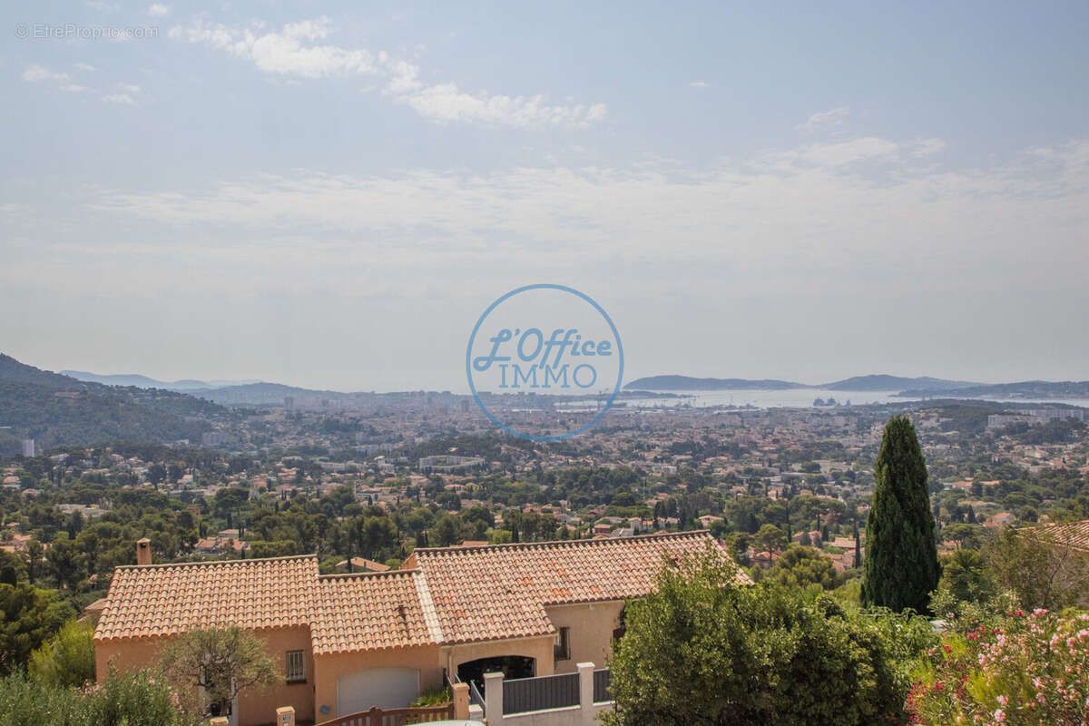 Maison à TOULON