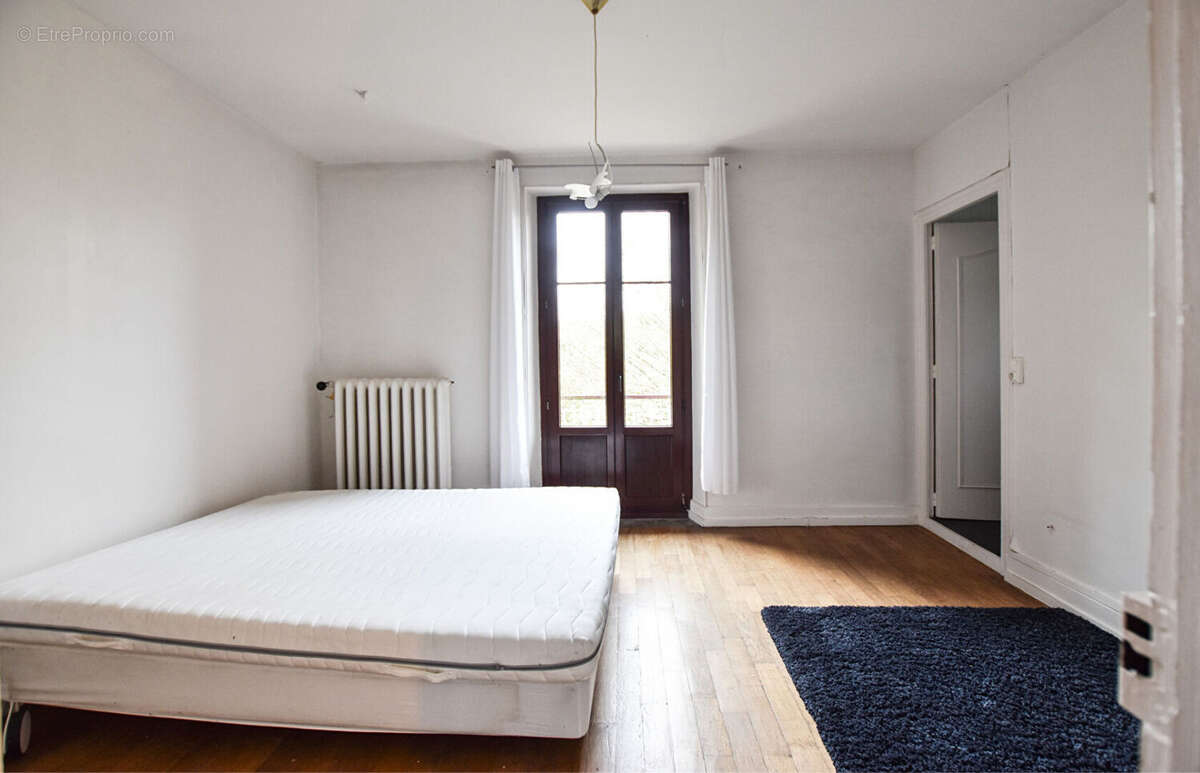 Maison à FONTENOIS-LES-MONTBOZON