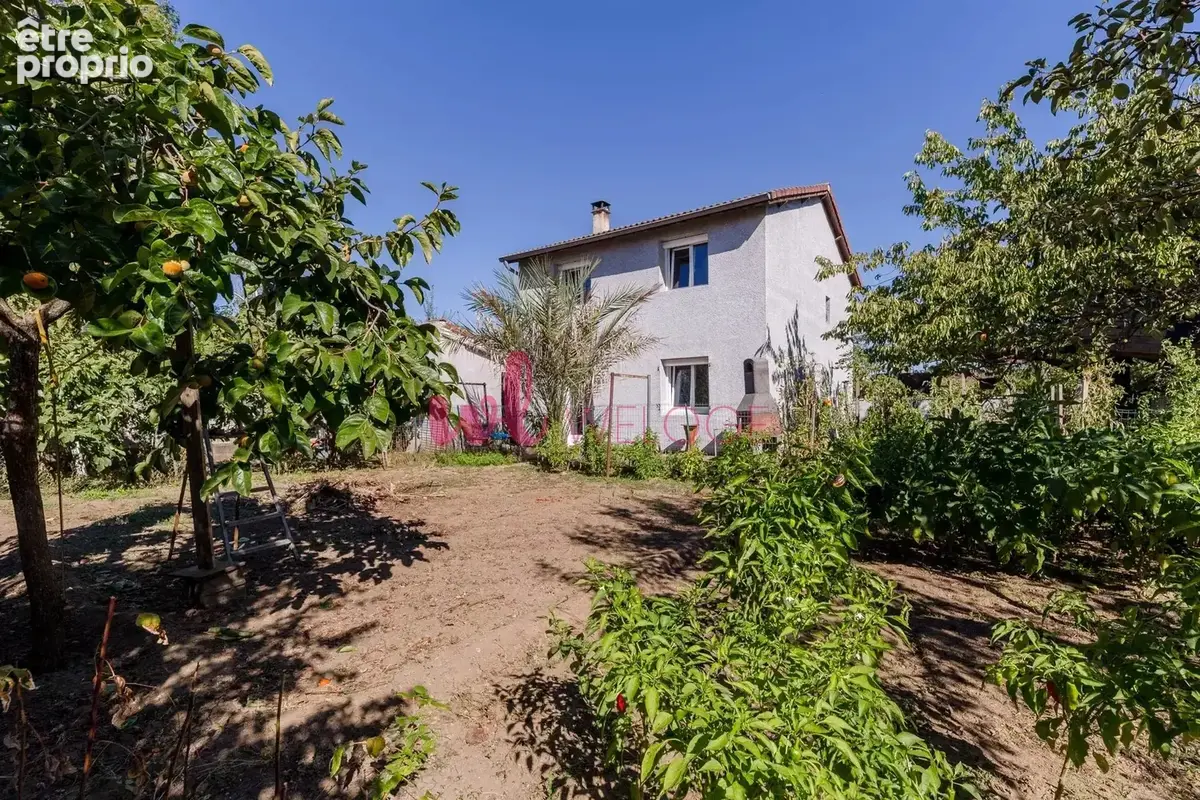 Charmante maison de 114 m² avec jardin - 5 pièces - photo 14