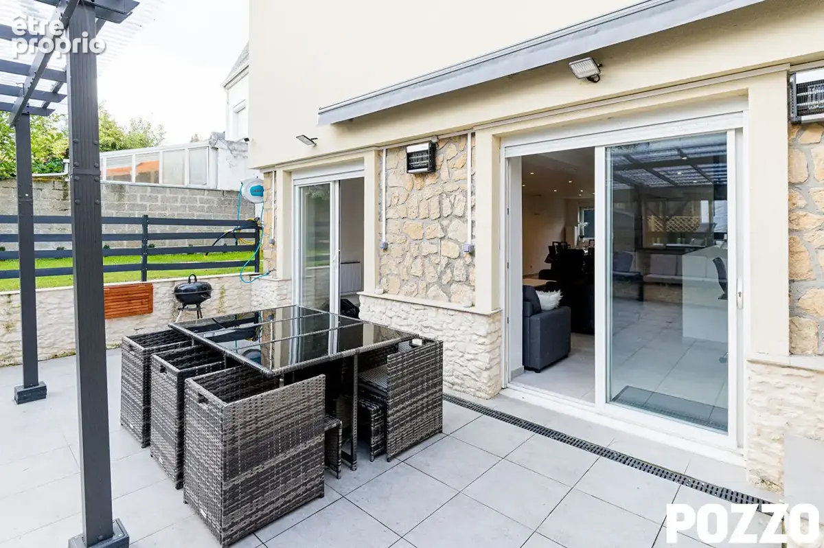 DEAUVILLE  Belle maison familiale avec jardin et garage - photo 3