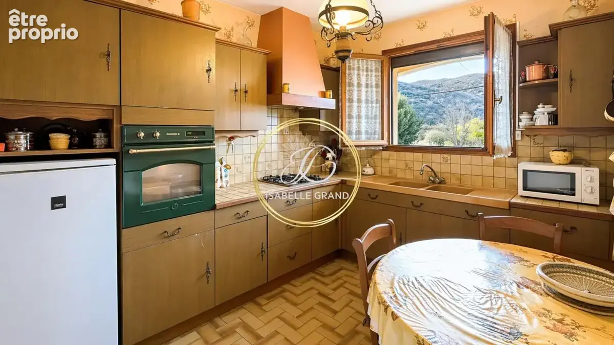 Maison 7 pièces 210 m² à vendre à Ria-Sirach (66500) - photo 6