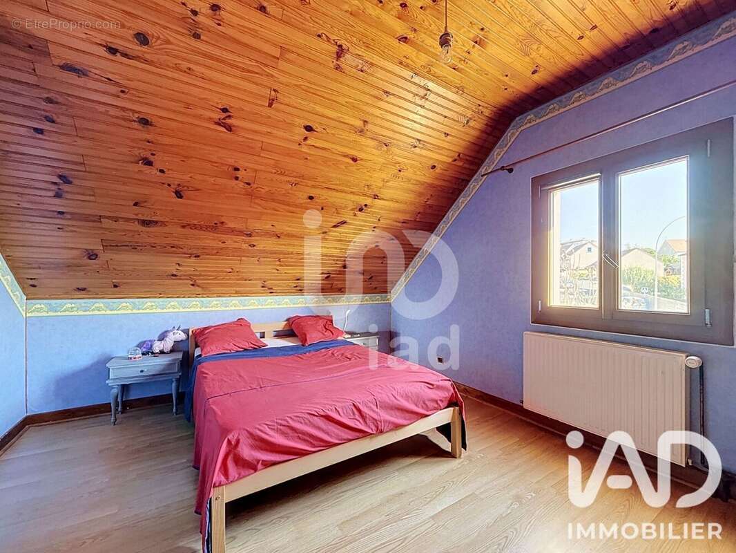 Maison 111 m² à Saint-Florentin  - photo 9