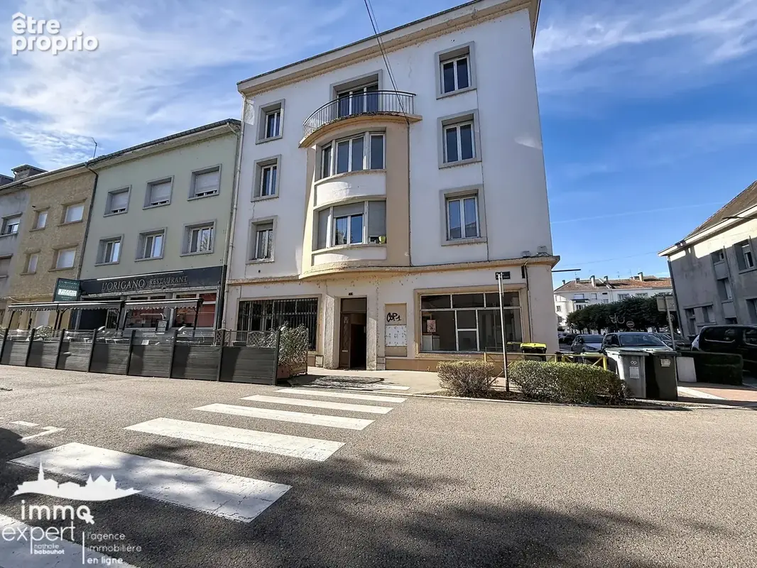 Immeuble de rapport   centre-ville de charmes   axe épinal / nancy - photo 2