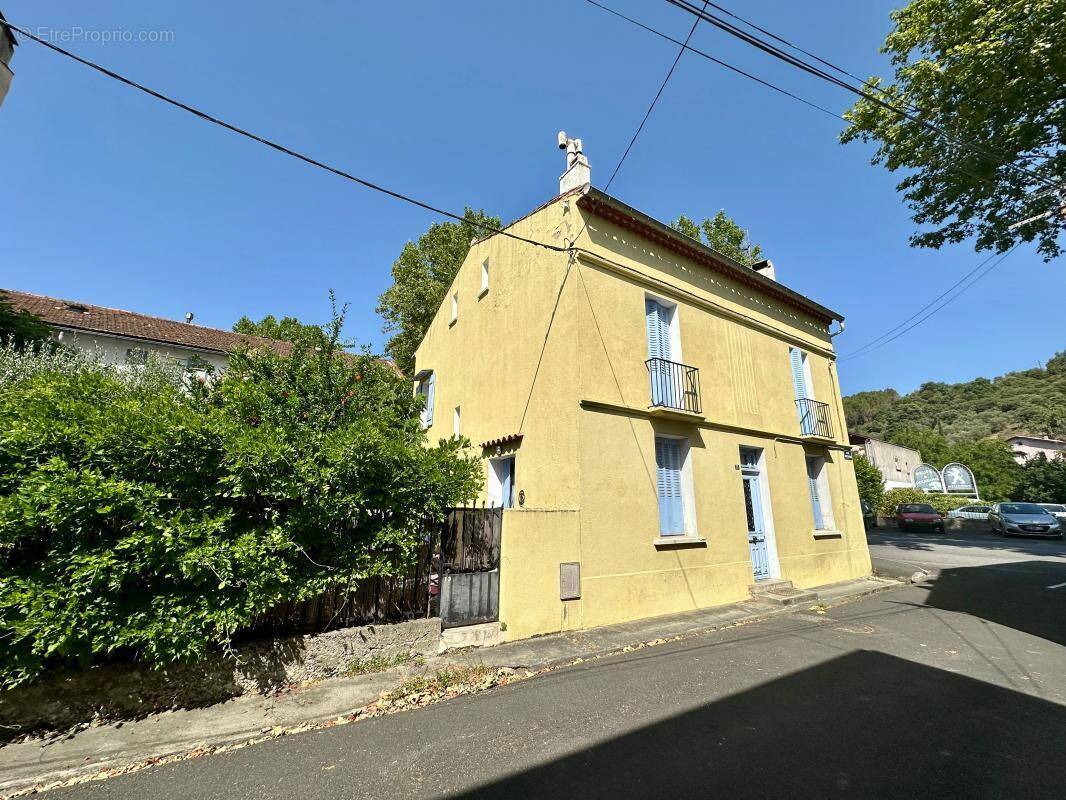Maison à QUILLAN