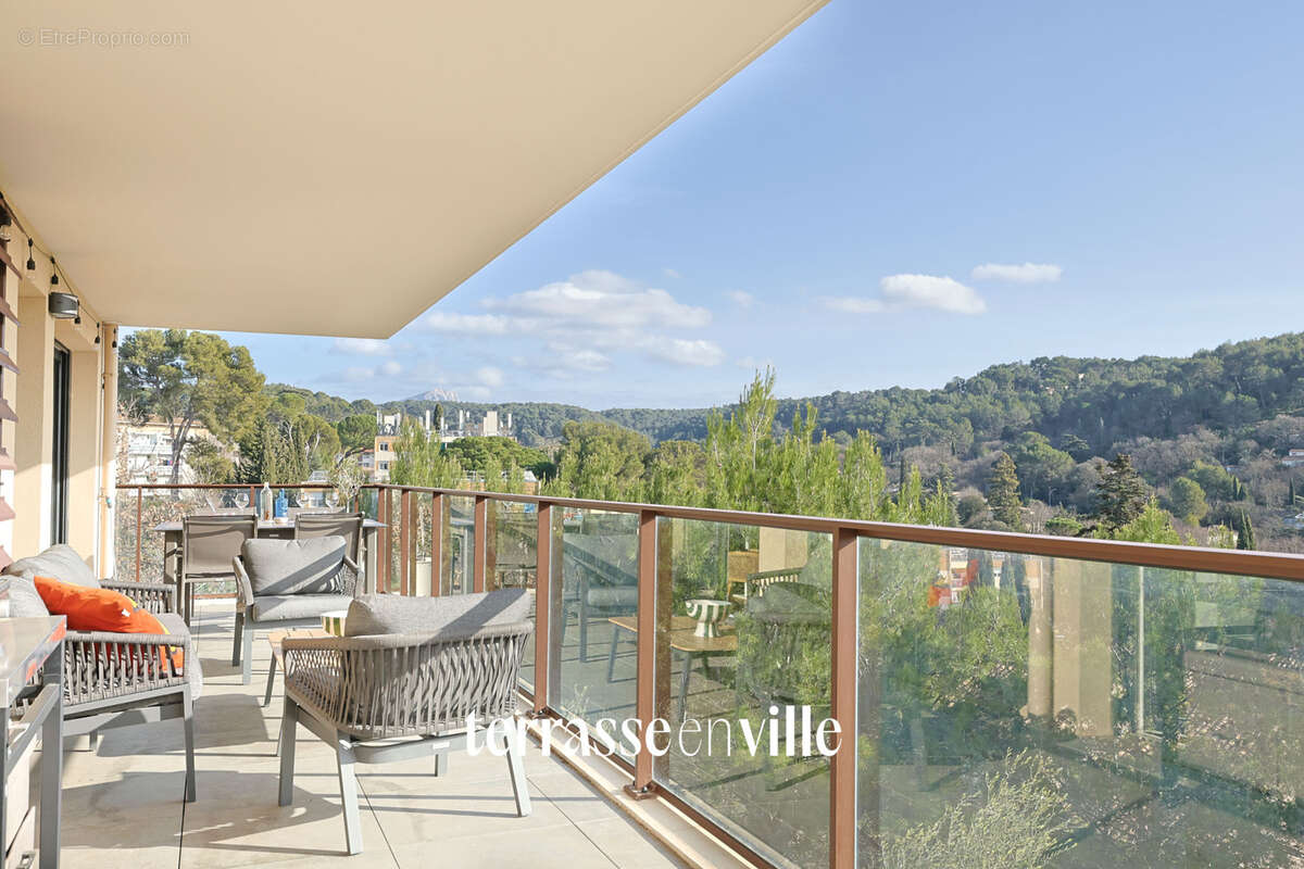 Appartement à AIX-EN-PROVENCE