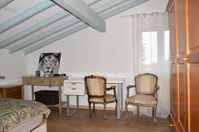 HENDAYE – Maison familiale avec 2 appartements indépendants – 224 m² – Garage 40 m² - photo 21