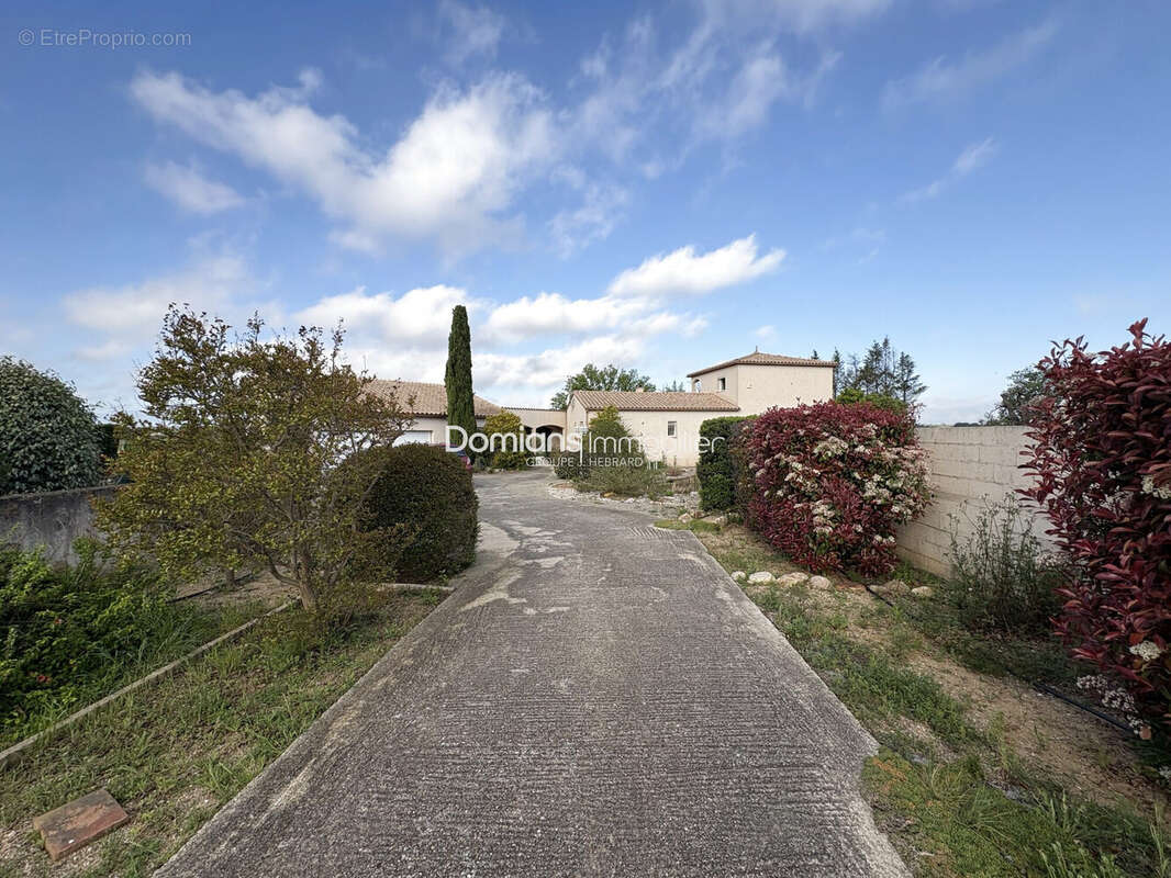 Maison 160 m² à Pollestres  - photo 9