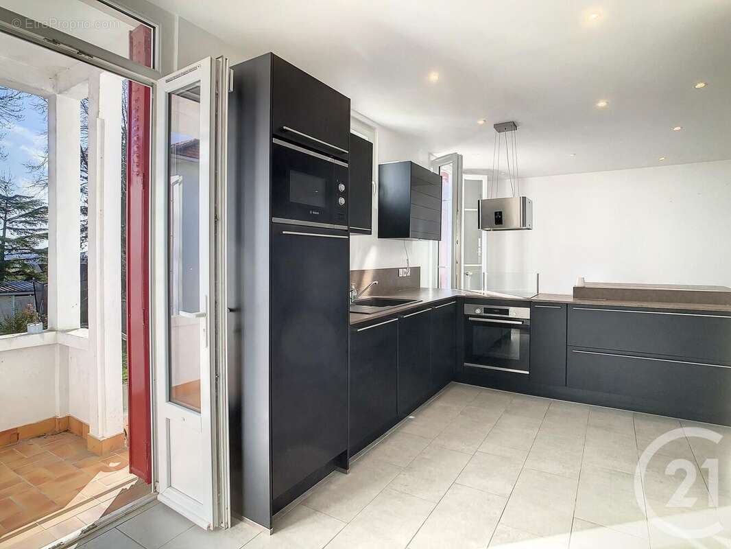 Photo 5 - Maison à THIAIS