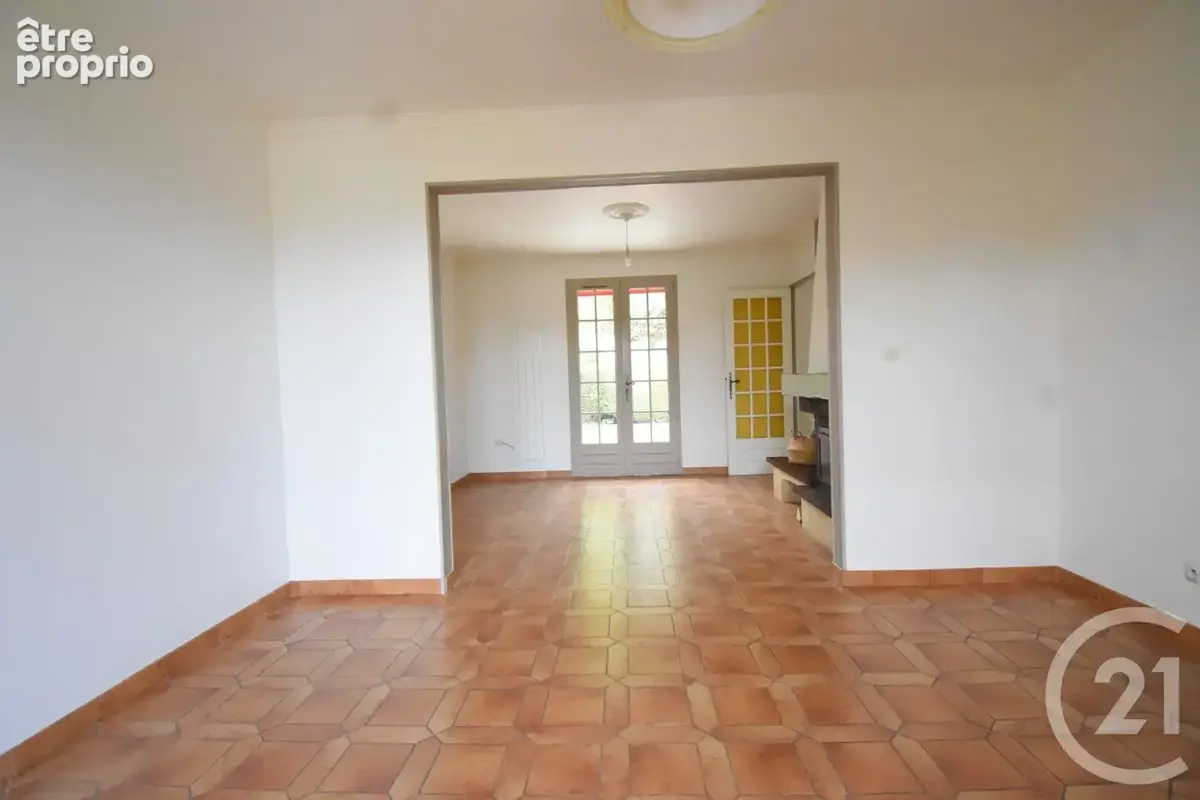 Maison 5 pièces 125 m² à vendre à Bellerive-Sur-Allier (03700) - photo 6