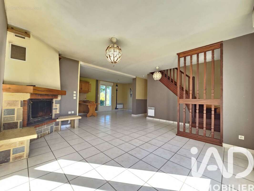 Photo 4 - Maison à SAINT-PIERRE-DU-LOROUER