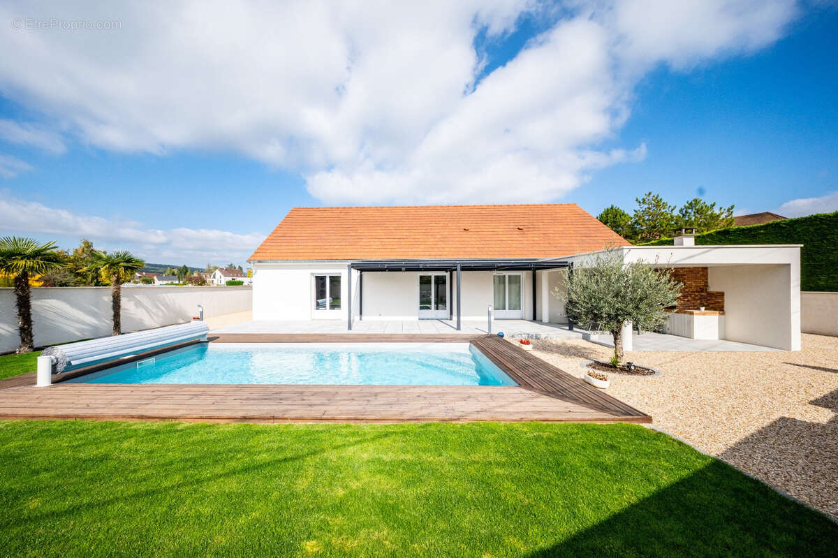 Maison à MOREY-SAINT-DENIS