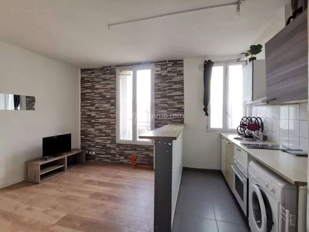 Appartement à VILLENEUVE-SAINT-GEORGES