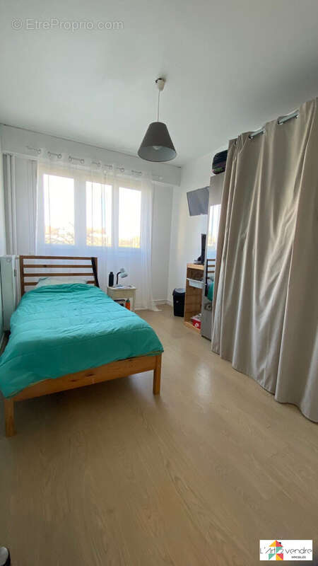 Appartement à VIGNEUX-SUR-SEINE