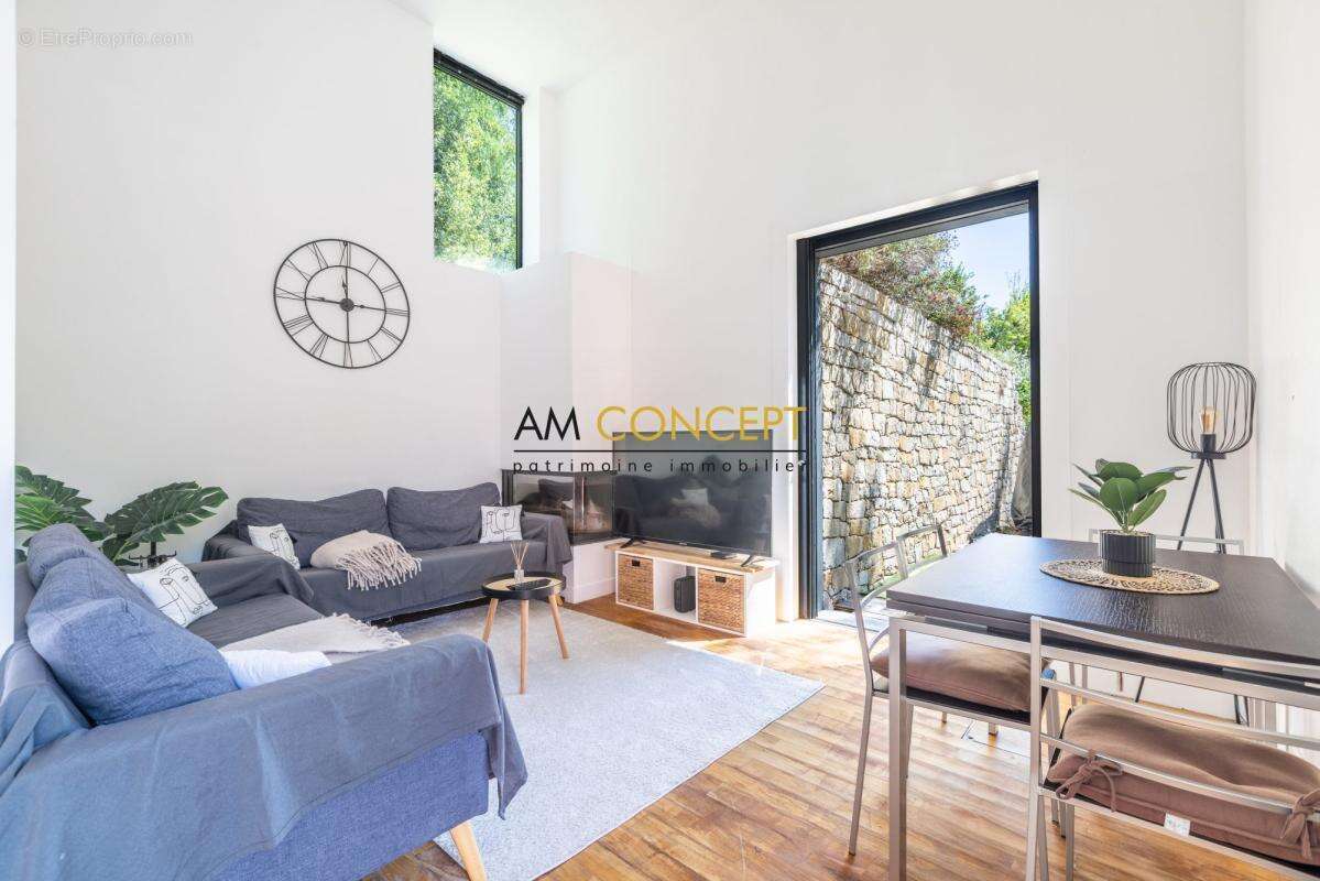 Maison à CONTES