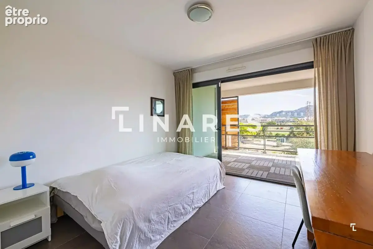 GRAND LARGE - Maison de 139m2 - Terrasses - Vue imprenable - 13008 - photo 11