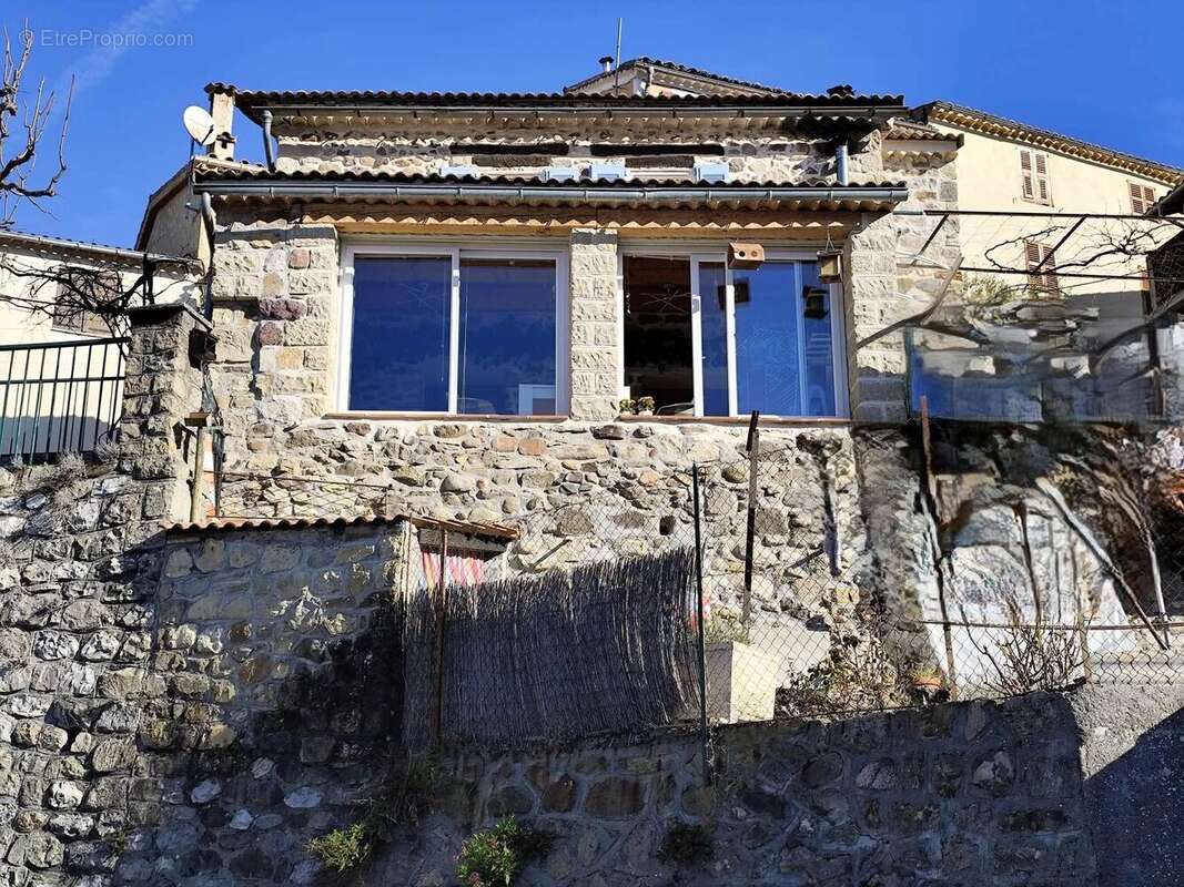 Maison à SAINT-ANTONIN