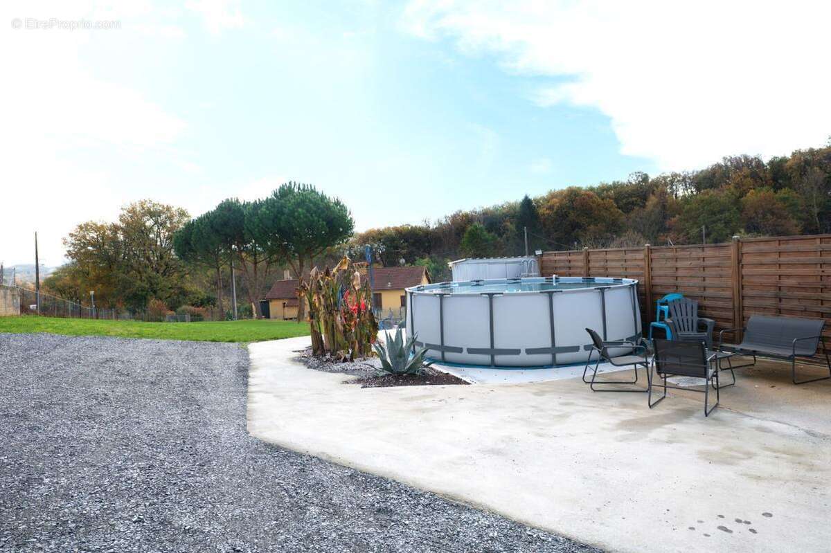 Maison à BLAYE-LES-MINES